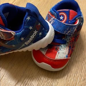 Size 4 REEBOK MARVEL baby kid shoes sneakers